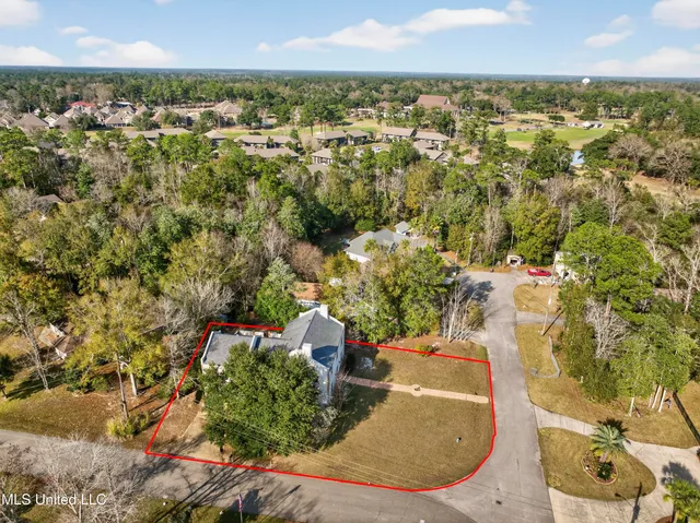 $425,000 | 6730 Alewa Place, Diamondhead, MS 39525