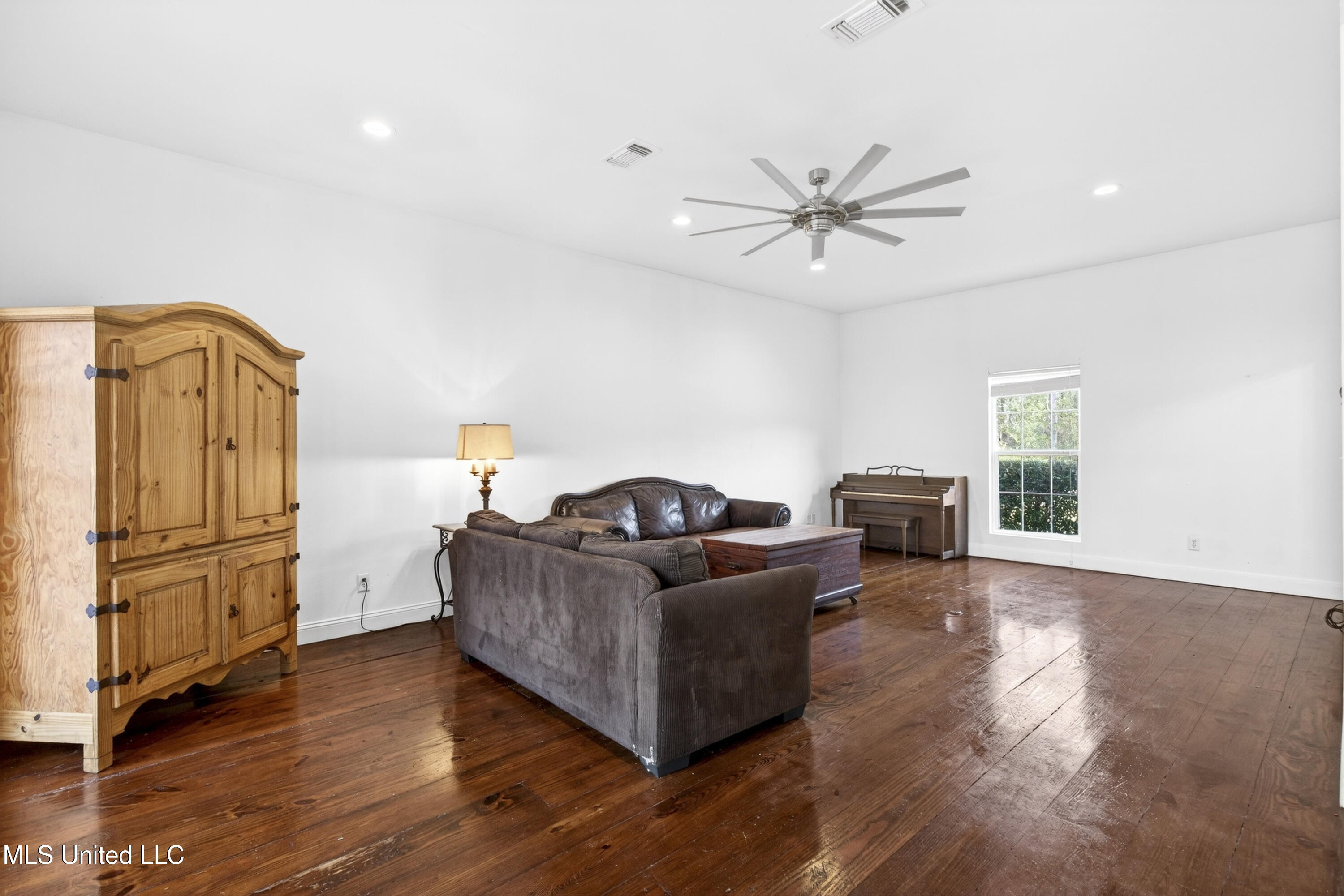 6730 Alewa Place Diamondhead, MS 39525 - Photo 10 of 54 6730AlewaPl-10