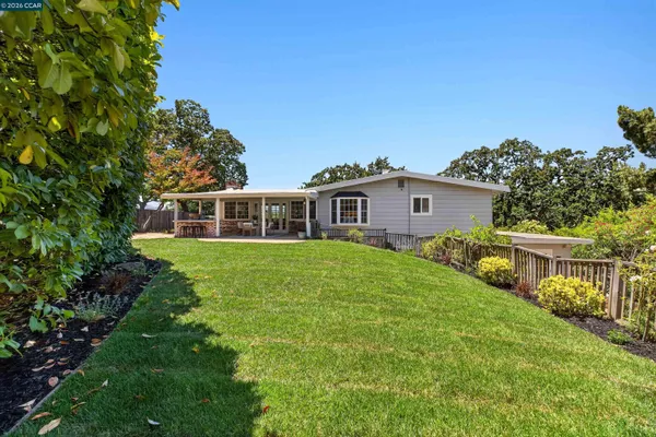 $1,998,000 | 3250 Judith Lane, Lafayette, CA 94549
