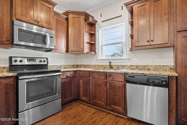 $360,000 | 2400 Bray Court, Winterville, NC 28590