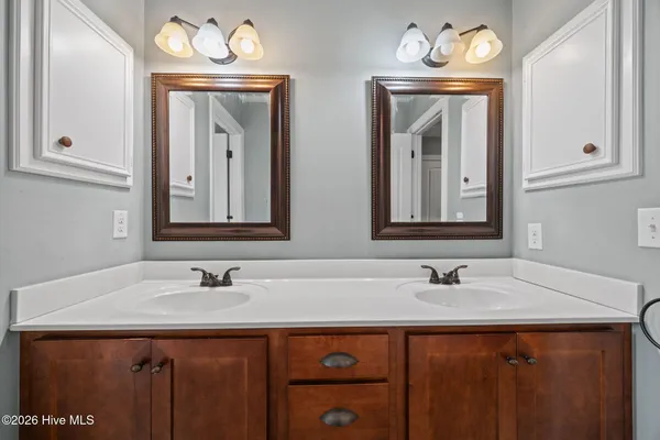 $360,000 | 2400 Bray Court, Winterville, NC 28590