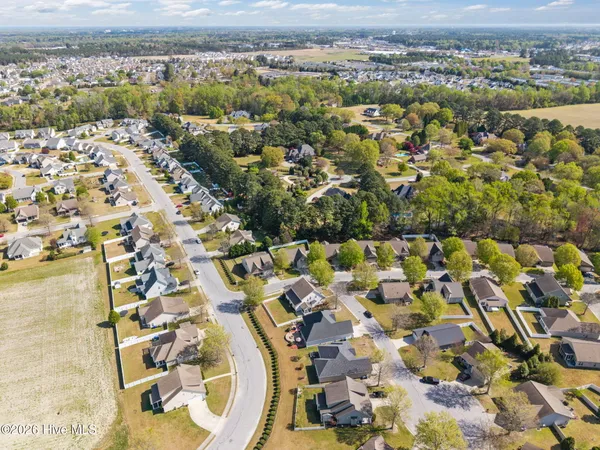 $360,000 | 2400 Bray Court, Winterville, NC 28590