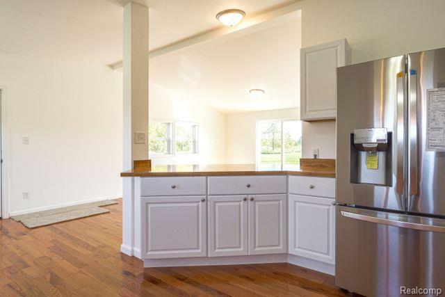 1038 North Nichols Road Flushing, MI 48433 - Photo 6 of 15 Gallery Image 6