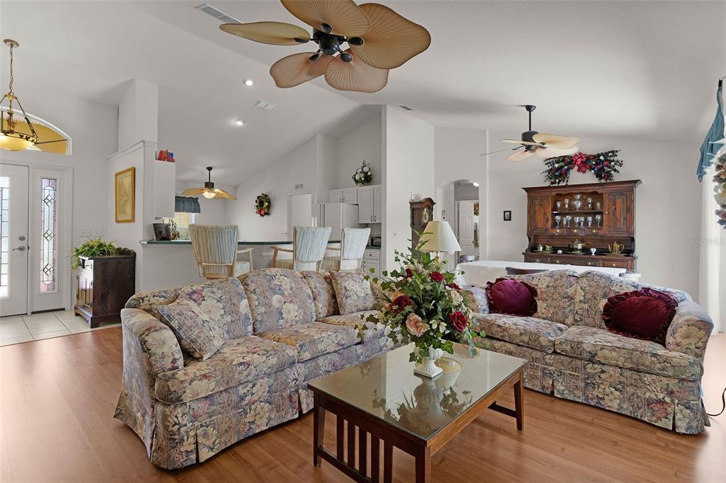 11719 Southeast 176th Place Road Summerfield, FL 34491 - Photo 7 of 64