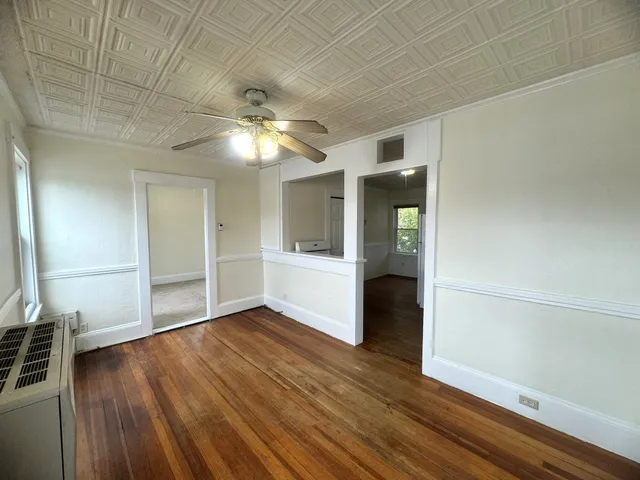 $1,500 | 4 Central Street, Unit 2, Derry, NH 03038