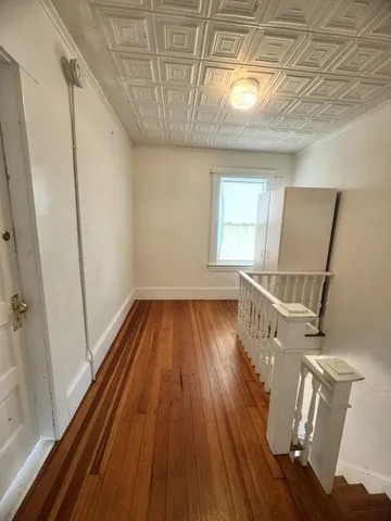 $1,500 | 4 Central Street, Unit 2, Derry, NH 03038