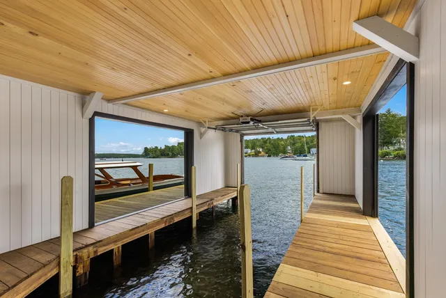 $5,500,000 | 63 Varney Point Rd Right, Gilford, NH 03249