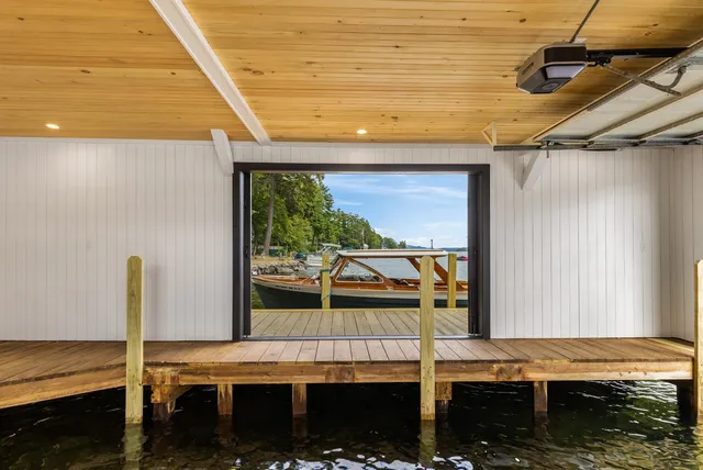 $5,500,000 | 63 Varney Point Rd Right, Gilford, NH 03249