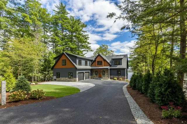 $5,500,000 | 63 Varney Point Rd Right, Gilford, NH 03249