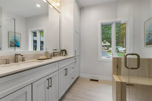 $5,500,000 | 63 Varney Point Rd Right, Gilford, NH 03249