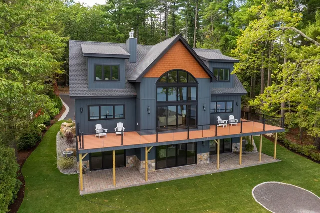 $5,500,000 | 63 Varney Point Rd Right, Gilford, NH 03249