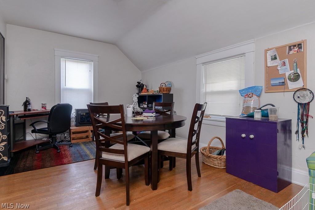 1604 South Green Road Cleveland, OH 44121 - Photo 18 of 25 Gallery Image 18