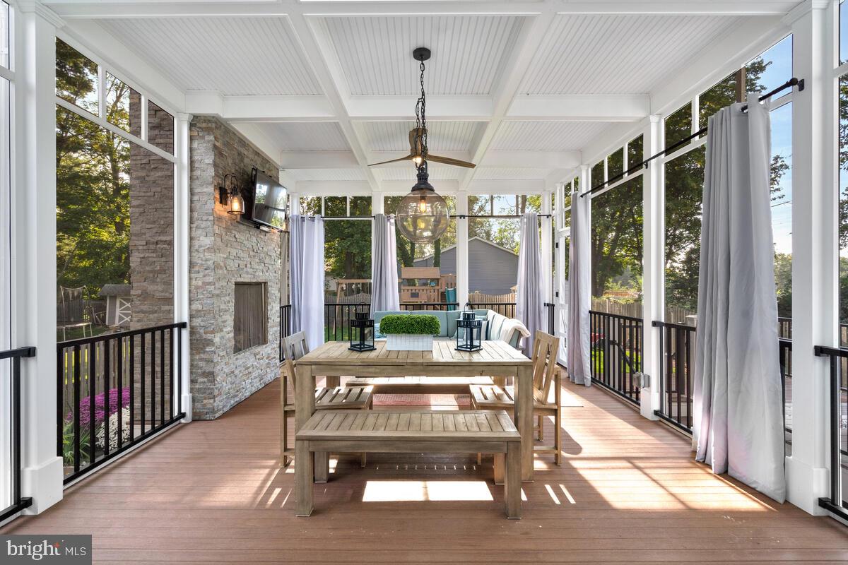 2110 Hanover Street Silver Spring, MD 20910 - Photo 4 of 64