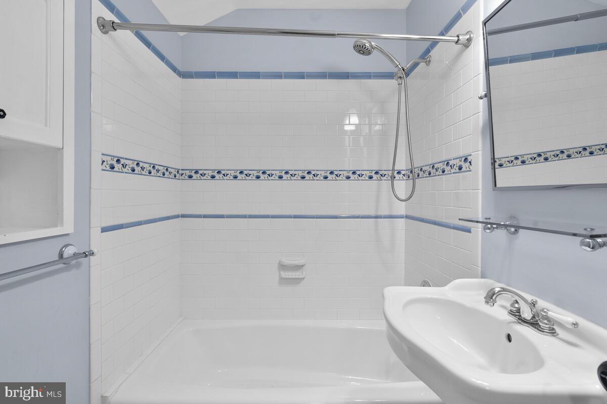 2110 Hanover Street Silver Spring, MD 20910 - Photo 36 of 64