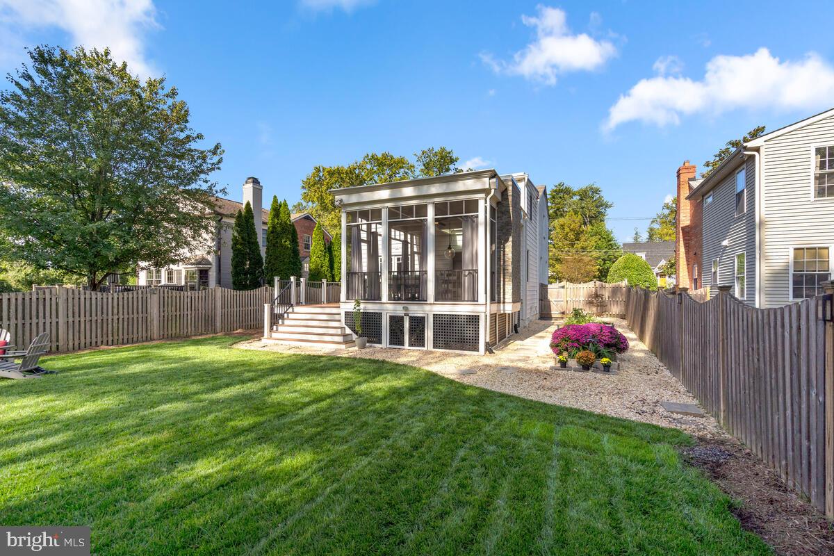 2110 Hanover Street Silver Spring, MD 20910 - Photo 54 of 64