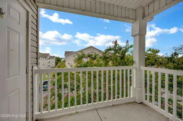 $205,000 | 645 Condo Club Drive, Unit 302, Wilmington, NC 28412
