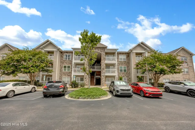 $205,000 | 645 Condo Club Drive, Unit 302, Wilmington, NC 28412