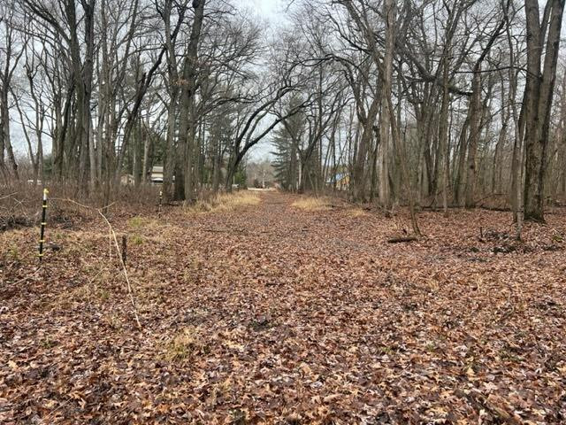 -rear East Toto Road Knox, IN 46534 - Photo 4 of 10 640x480