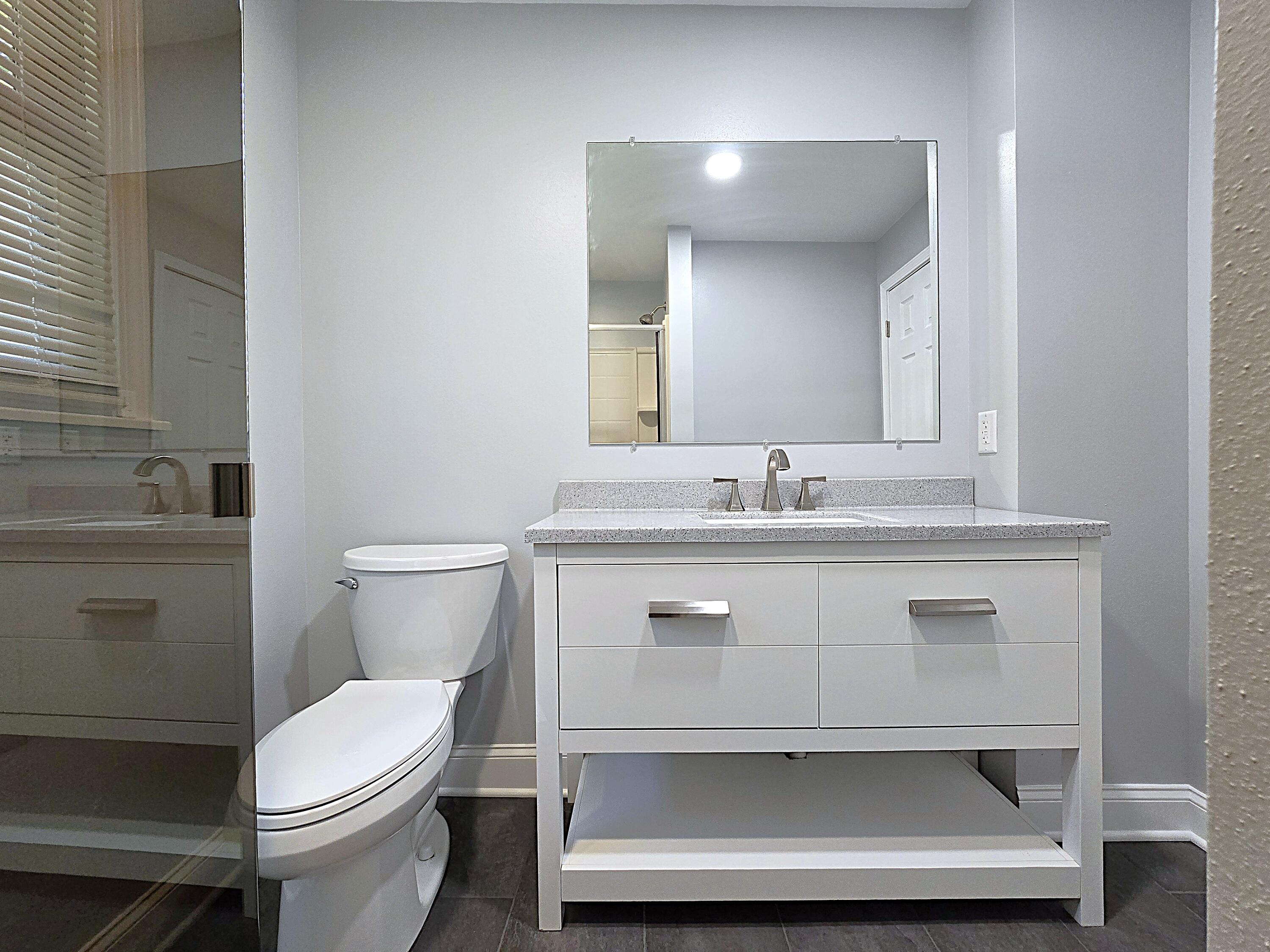 4445 South Burrell Street Milwaukee, WI 53207 - Photo 20 of 44 Updated Main Bath