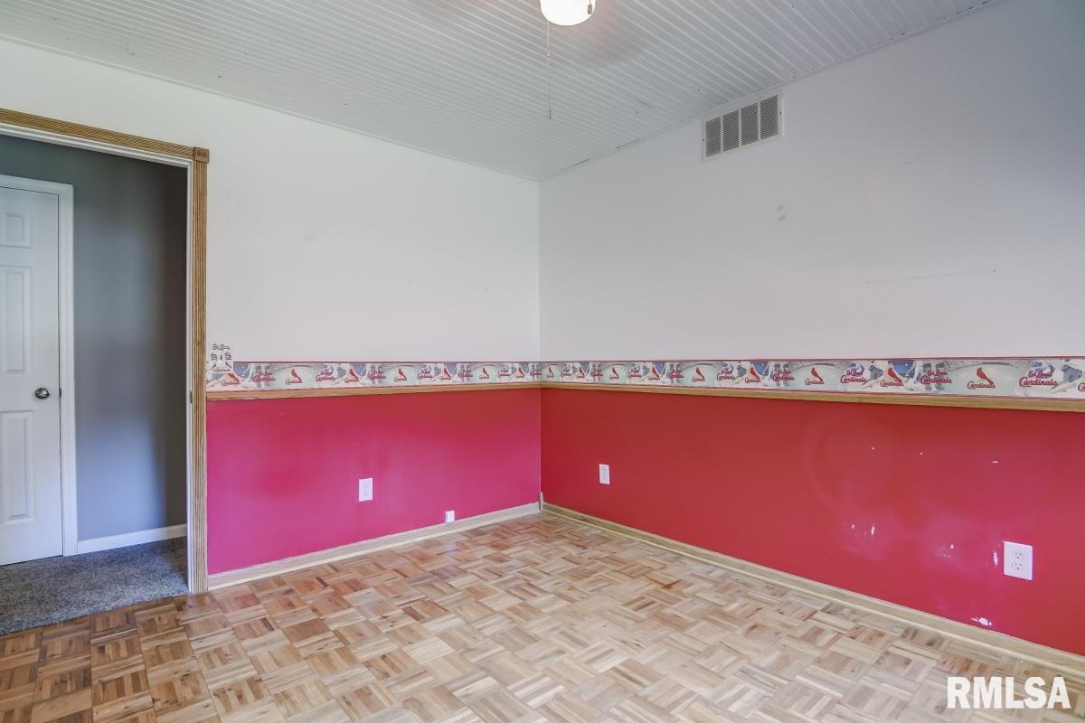 11153 Brookwood Hills Road Athens, IL 62613 - Photo 21 of 34 Gallery Image 21