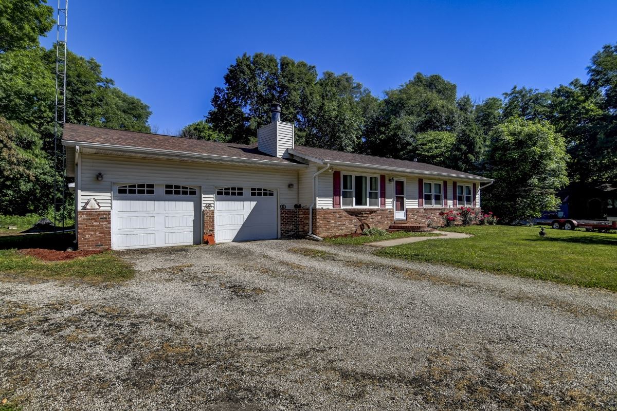 11153 Brookwood Hills Road Athens, IL 62613 - Photo 34 of 34 Gallery Image 34
