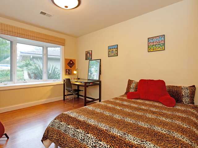 1316 Crest Road Del Mar, CA 92014 - Photo 14 of 25 Third bedroom is also comfortable and warm. Note the convenient bay windows, too!