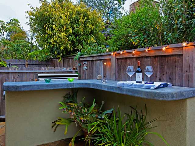 1316 Crest Road Del Mar, CA 92014 - Photo 17 of 25 This is a classic Del Mar home in so many ways...it highlights indoor and outdoor living!