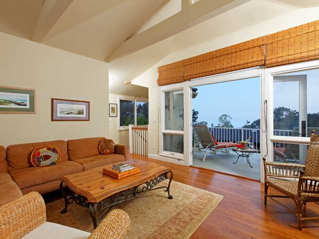 1316 Crest Road Del Mar, CA 92014 - Photo 19 of 25 The upstairs balcony is accessed from the large bonus room with its own full bath and fireplace! Too nice for your guests...they will never leave!