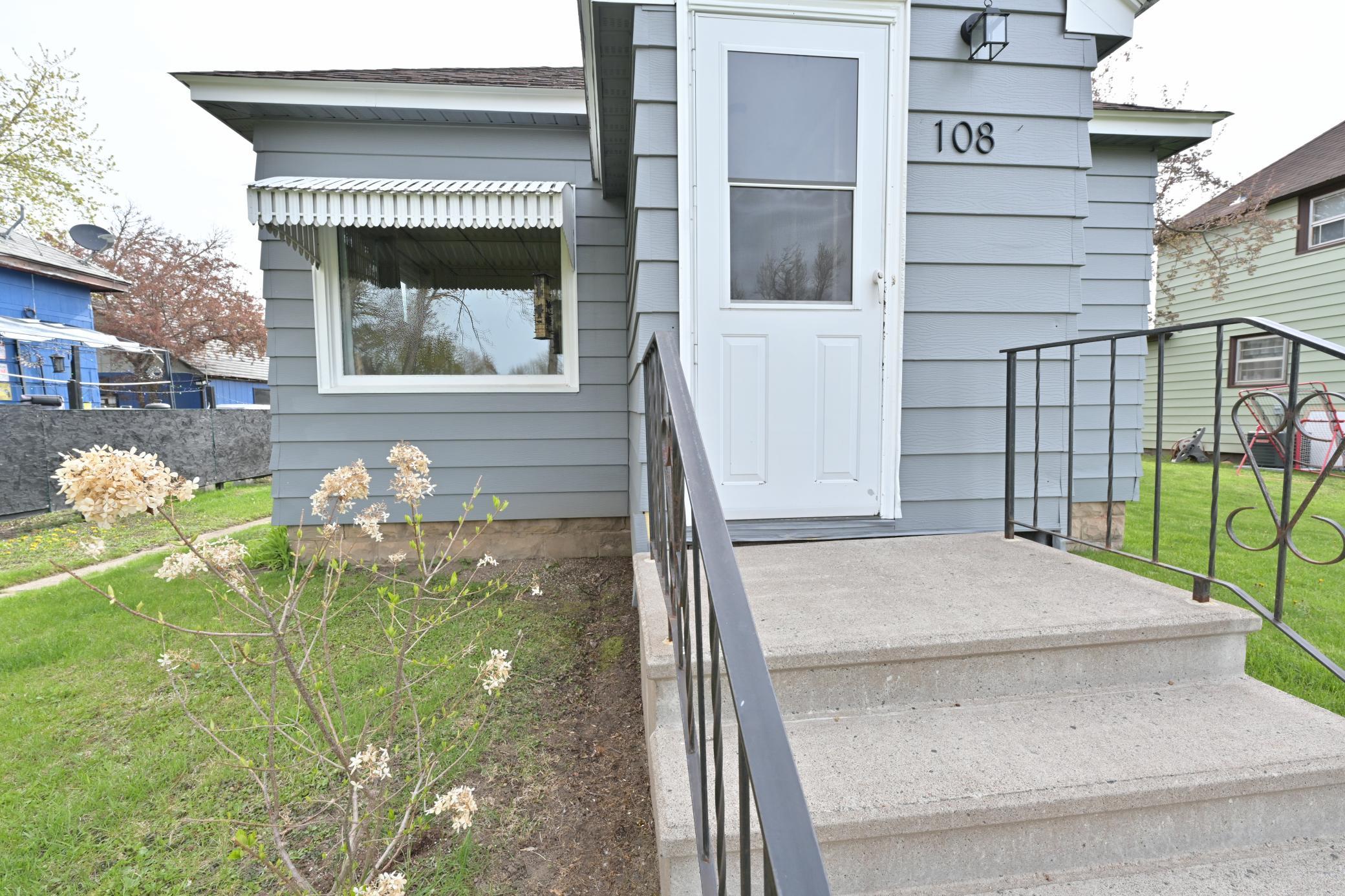 108 Bawden Street Marble, MN 55764 - Photo 2 of 25