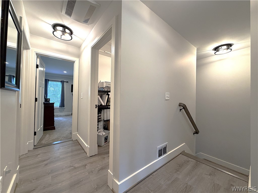 10975 Main Street Clarence, NY 14031 - Photo 20 of 29