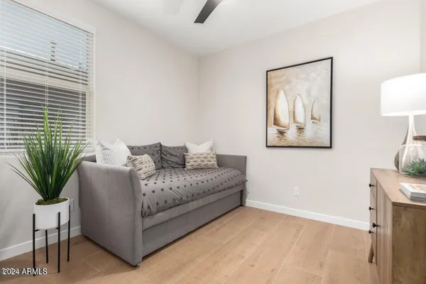 $2,280 | 9001 West Rancho Drive, Glendale, AZ 85305