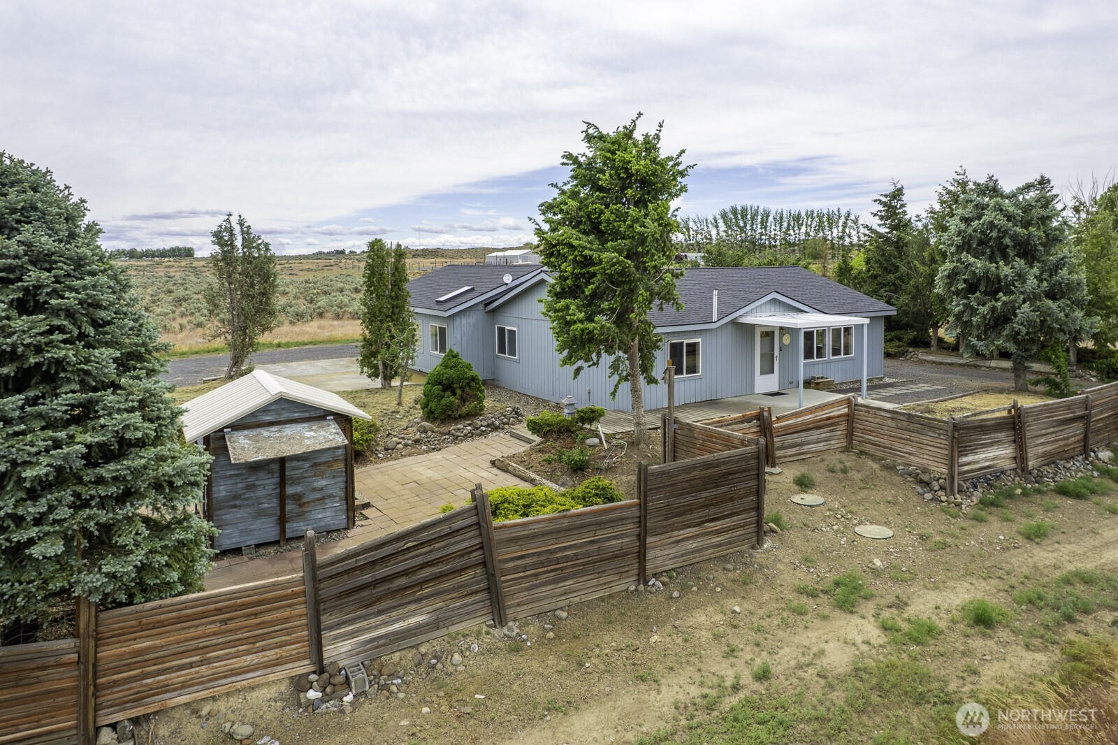 11397 Dodson Road Northwest Ephrata, WA 98823 - Photo 4 of 40