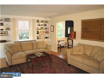 523 Covington Road Havertown, PA 19083 - Photo 2 of 12 Living Room