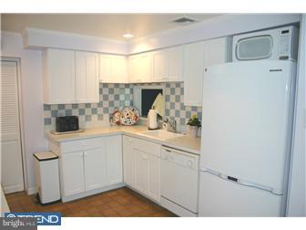 523 Covington Road Havertown, PA 19083 - Photo 5 of 12 Kitchen