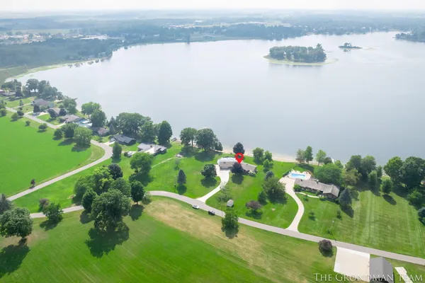 $675,000 | 10303 Orchard Lane, Lakeview, MI 48850