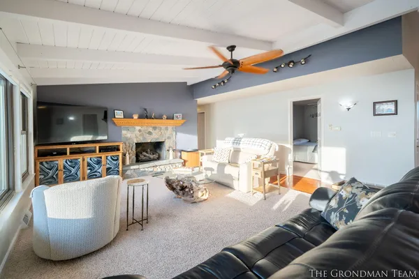 $675,000 | 10303 Orchard Lane, Lakeview, MI 48850