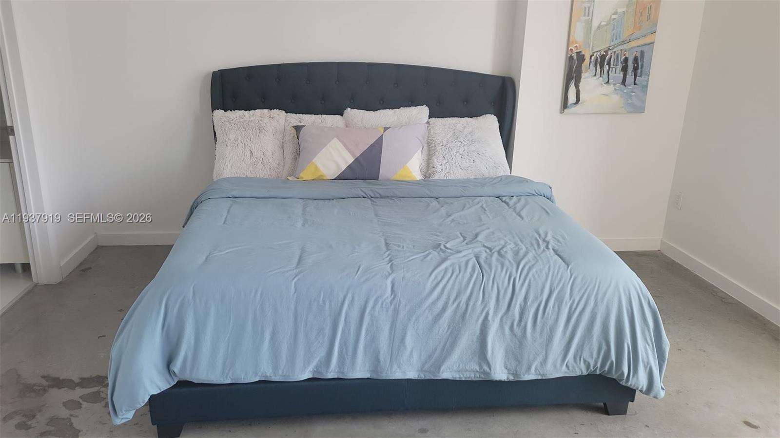 151 Southeast 1st Street, Unit 2507 Miami, FL 33131 - Photo 23 of 34 a close up of a bed