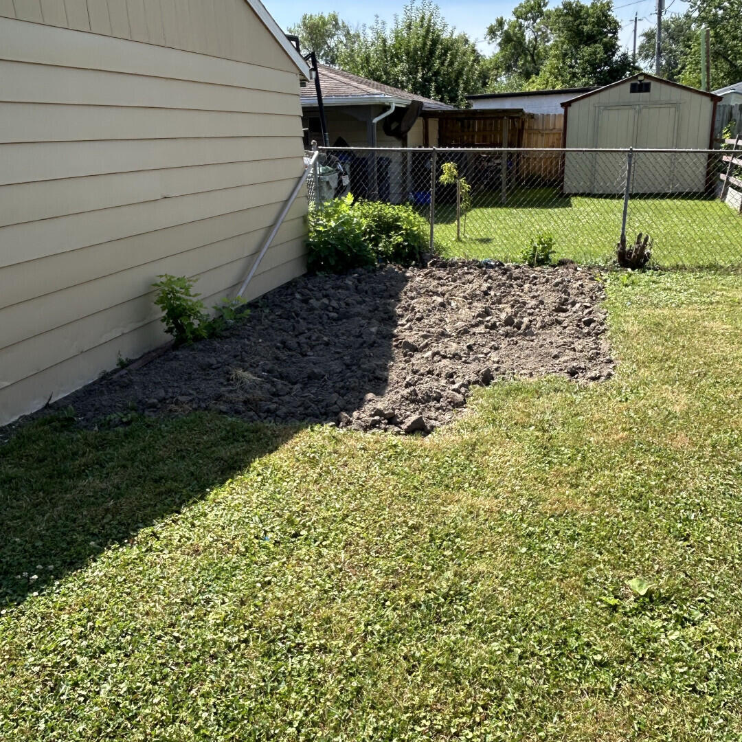 2745 South 68th Street Milwaukee, WI 53219 - Photo 21 of 28 2745S68thSt_70007_21