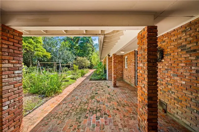 $365,000 | 5616 Navaho Trail, Alexandria, LA 71301