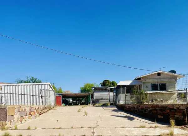 $179,900 | 233 East Ash Street, Roosevelt, AZ 85545