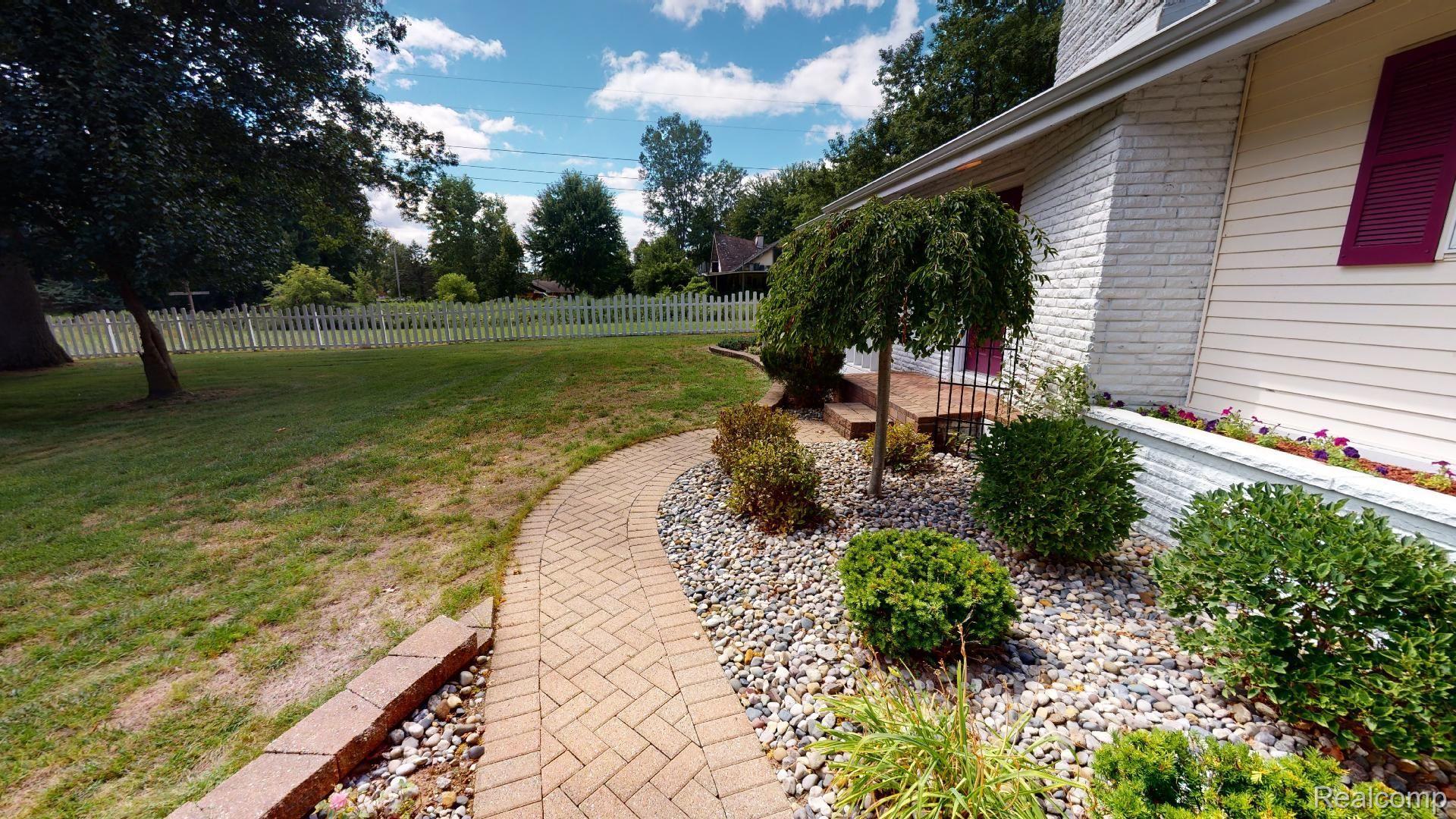 2545 Townline Road Birch Run, MI 48415 - Photo 9 of 48 Gallery Image 9