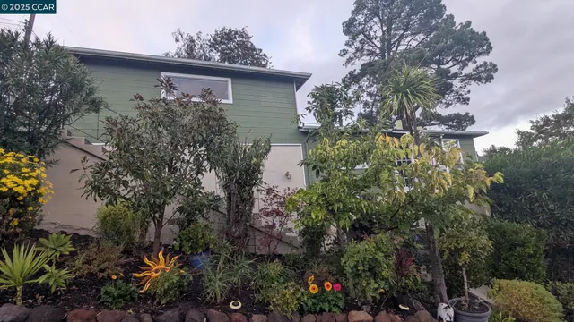 $2,400 | 1672 Terrace Road, Walnut Creek, CA 94597