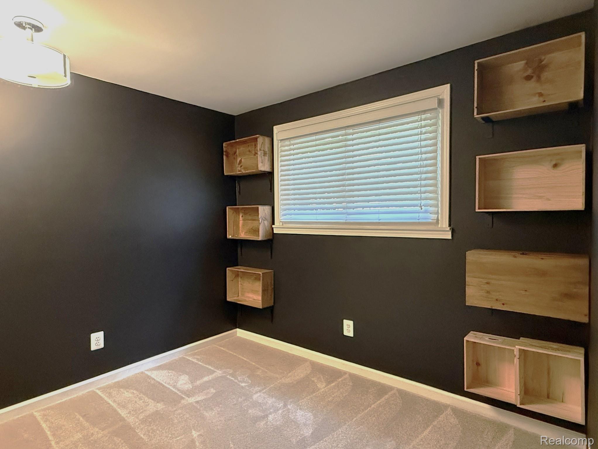 535 Reed Street Northville, MI 48167 - Photo 20 of 25 IMG_5776.JPEG