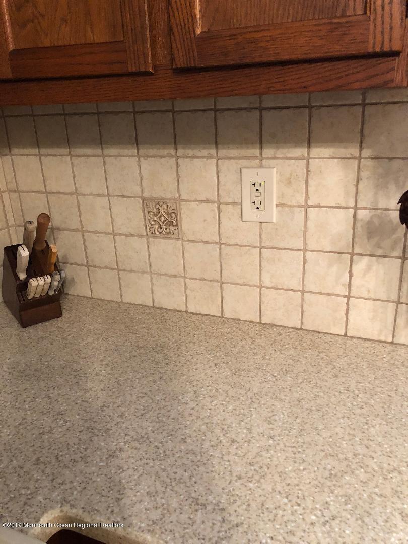 99 A Evesham Road, Unit A Freehold, NJ 07728 - Photo 10 of 34 backsplash