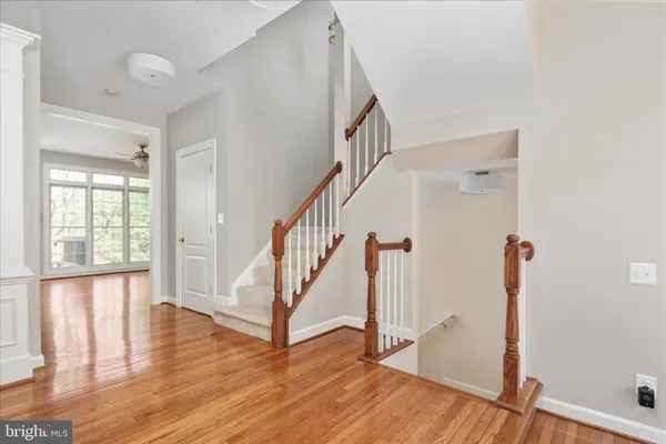 $975,000 | 9602 Lagersfield Circle, Vienna, VA 22181