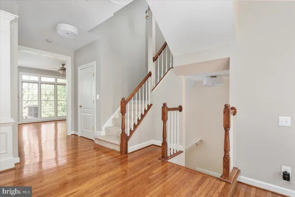 $975,000 | 9602 Lagersfield Circle, Vienna, VA 22181