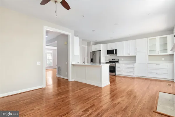 $975,000 | 9602 Lagersfield Circle, Vienna, VA 22181