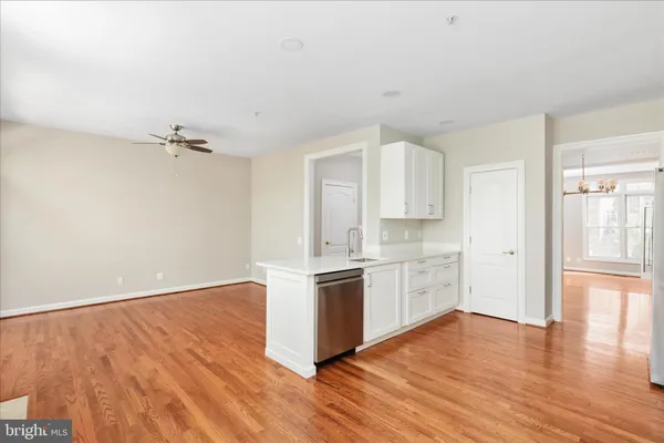 $975,000 | 9602 Lagersfield Circle, Vienna, VA 22181