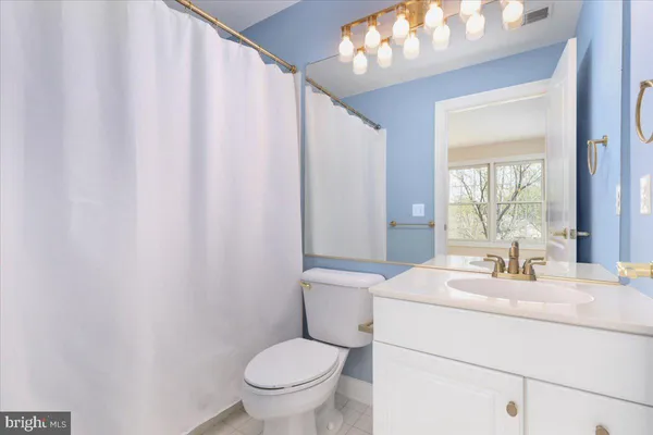 $975,000 | 9602 Lagersfield Circle, Vienna, VA 22181