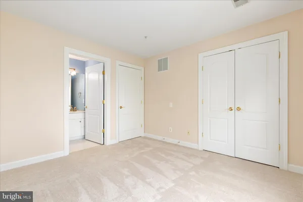 $975,000 | 9602 Lagersfield Circle, Vienna, VA 22181